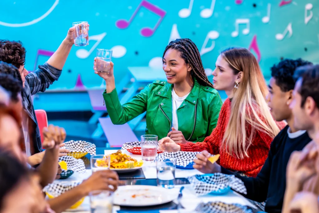 Licencia de comunicación pública para reproducir música legalmente en negocios.