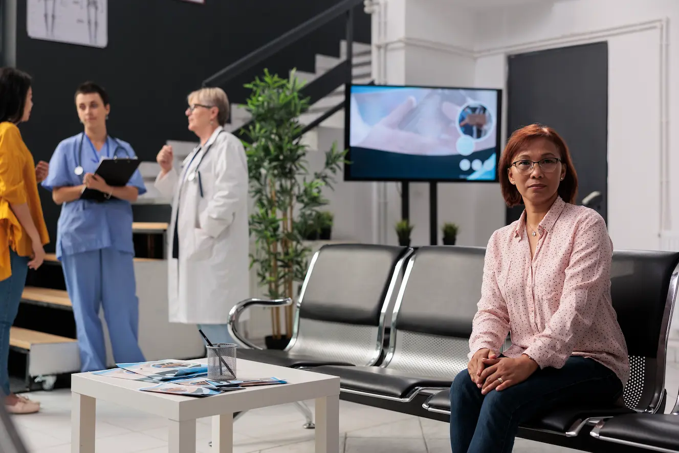 medicos en sala de espera